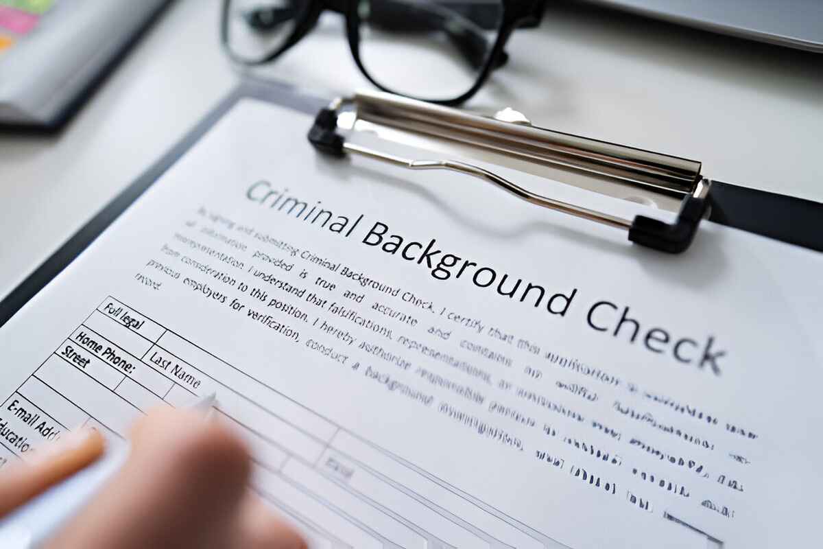 How to Conduct a Comprehensive Background Check A Guide by Aryaman Detective Agency How to Conduct a Comprehensive Background Check A Guide by Aryaman Detective Agency