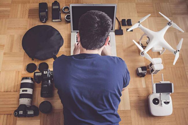 Top Tools and Gadgets Used by Private Detectives by Aryaman Detective Agency